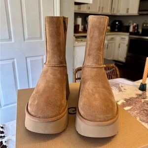 Stylish Tan Suede Platform Boots